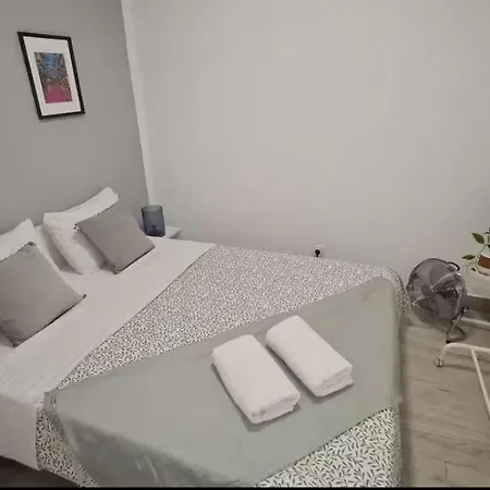 Apartamento 2 Bed Unit In Alfama *