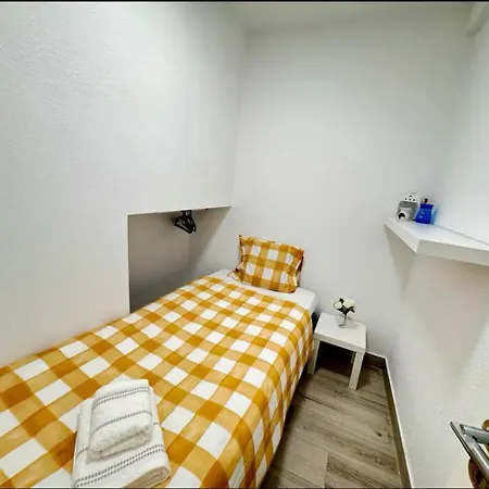 Apartamento 2 Bed Unit In Alfama *